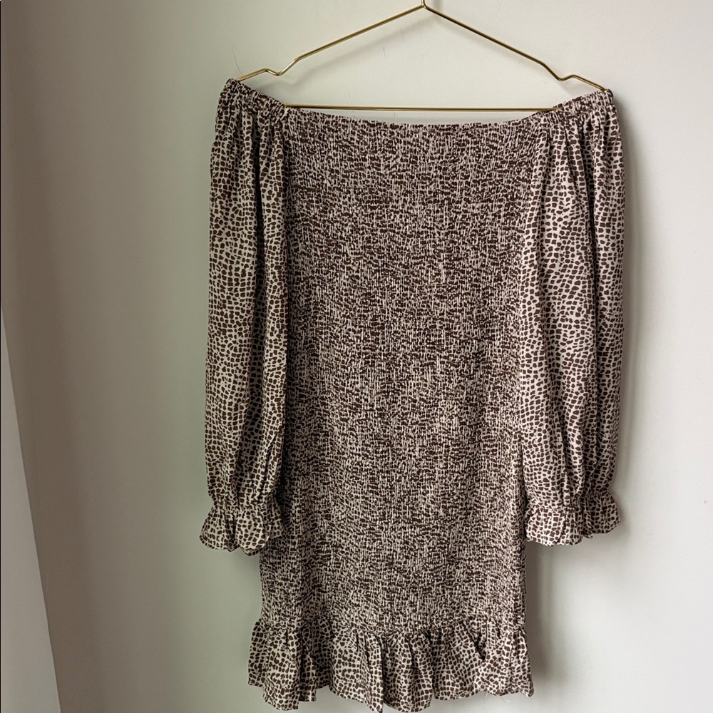NWT Petal + Pup Quonda Dress Brown Leopard Smocked Off Shoulder BodyconSize 6